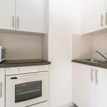 4brothers Apartment *